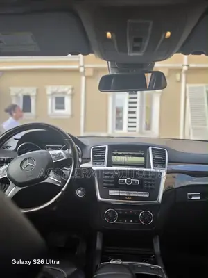 Mercedes-Benz GL-Class GL450 4MATIC 4dr SUV AWD (4.7L 8cyl Turbo 7A)