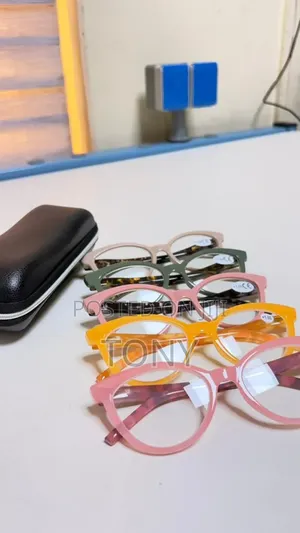 Eye Glasses