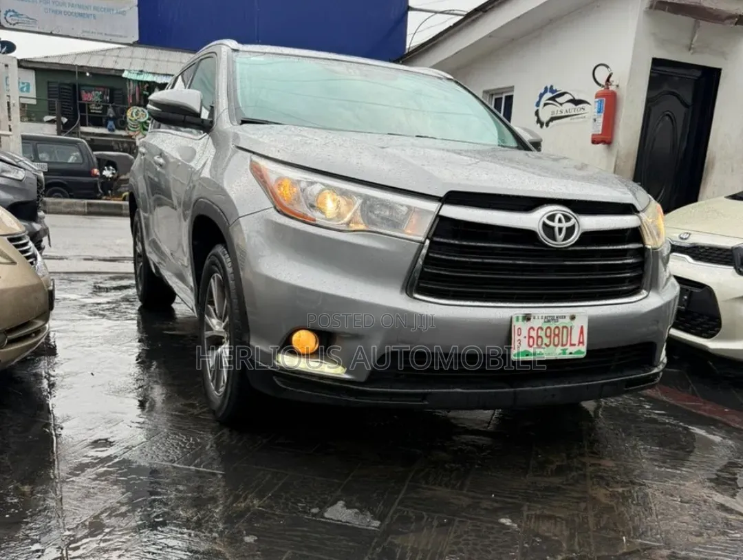 Toyota Highlander 2016 Gray