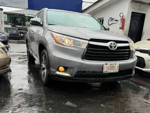 Toyota Highlander 2016 Gray