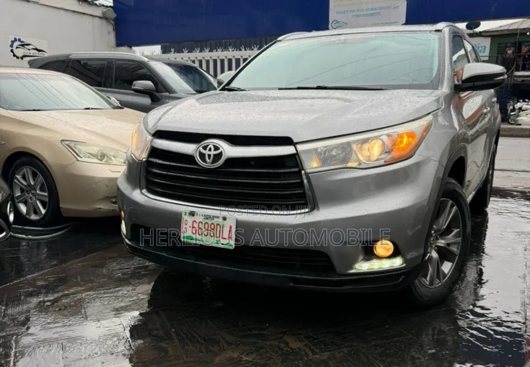 Toyota Highlander 2016 Gray