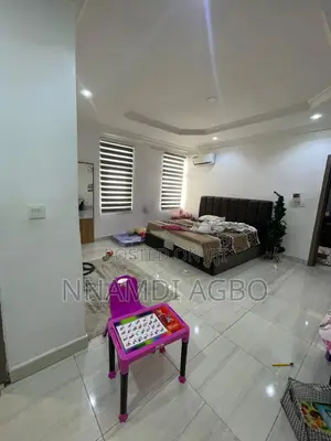 2bdrm Apartment in Chevron for rent