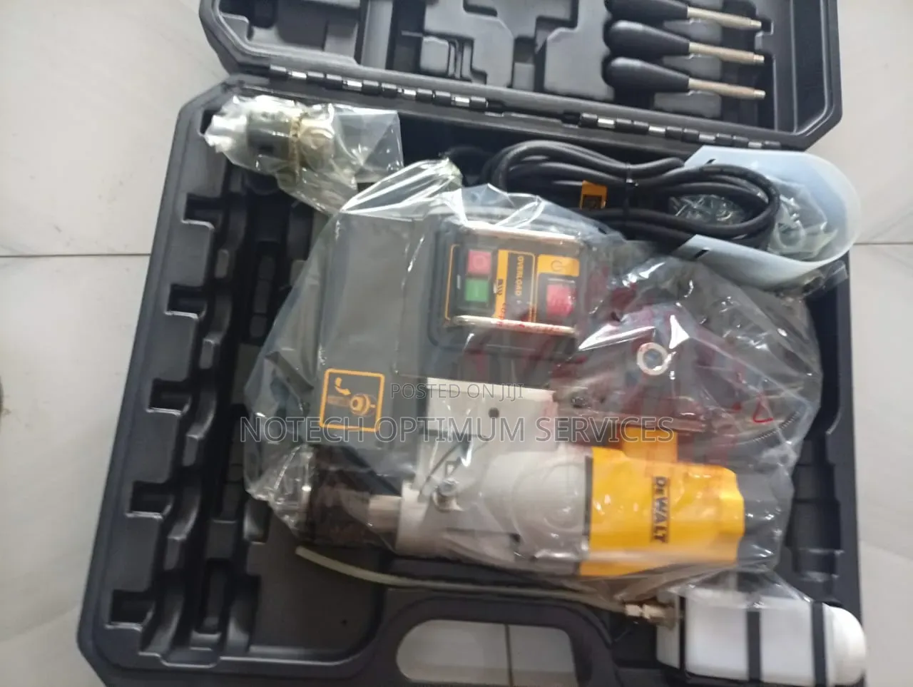 Dewalt Magnetic Drill