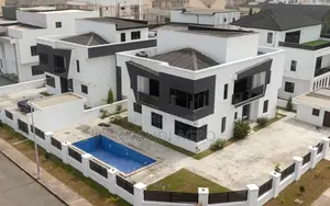 4bdrm Duplex in Off Lekki-Epe Expressway for sale