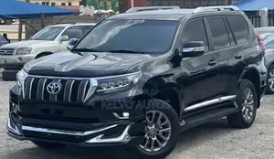 Toyota Land Cruiser 2016 Black