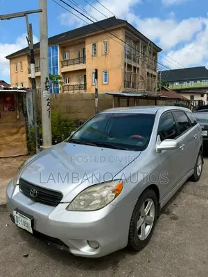 Toyota Matrix 2005 Silver