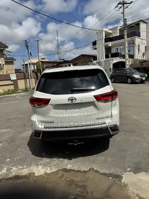 Toyota Highlander 2018 White