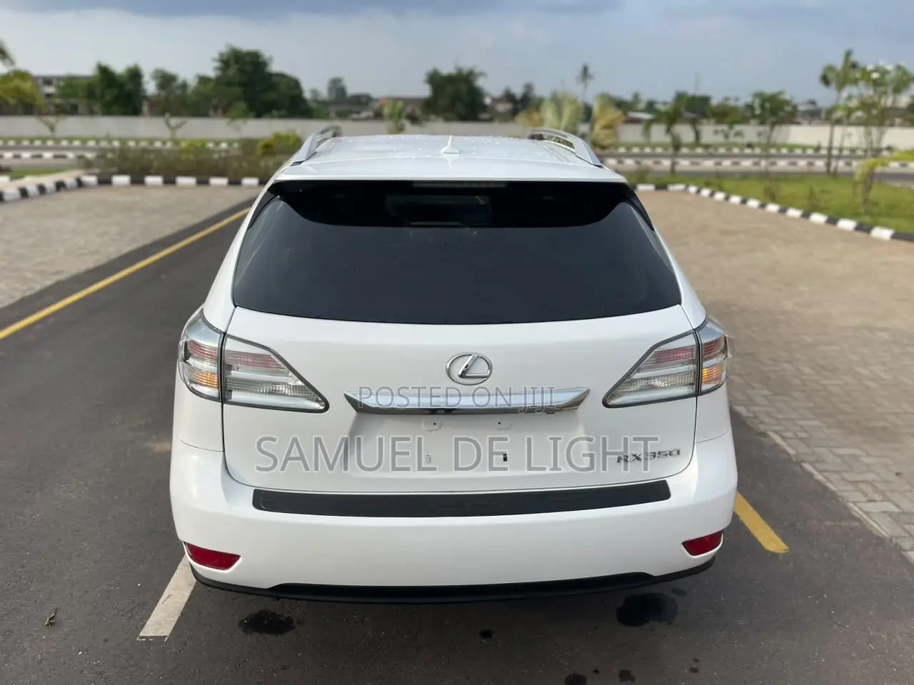Lexus RX 2011 White