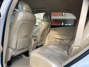 Lexus RX 2011 White