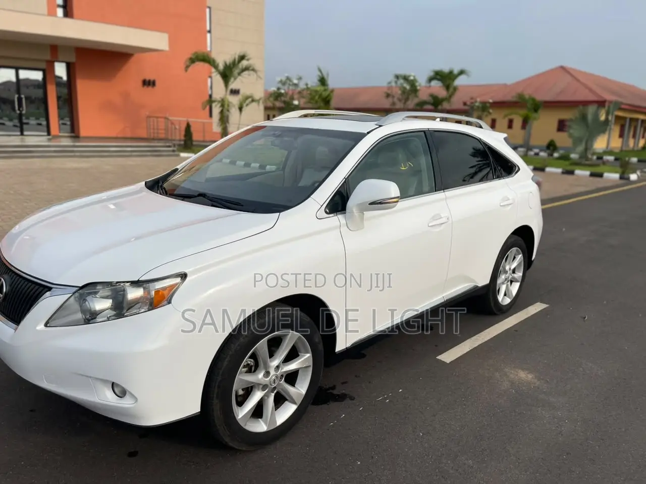 Lexus RX 2011 White