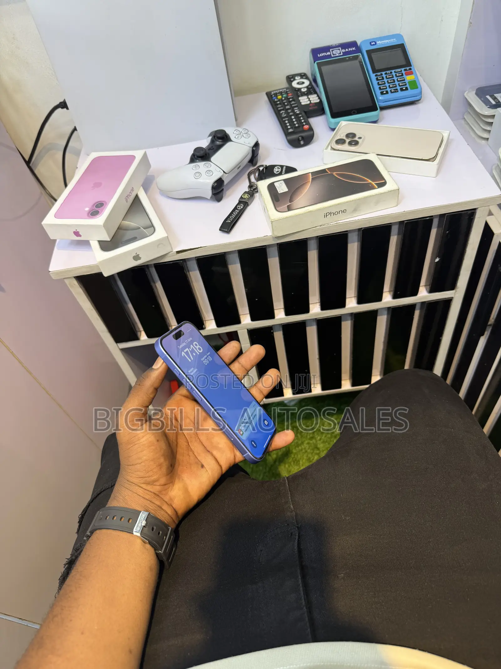 Apple iPhone 16 128 GB Blue