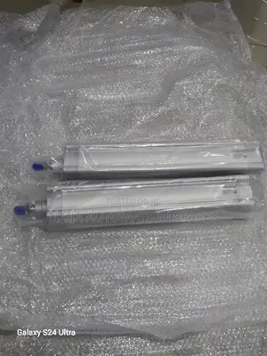 Festo Dsbc-80-400-ppva-n3 | 80mm Bore 400mm Stroke Cylinder | 1383343