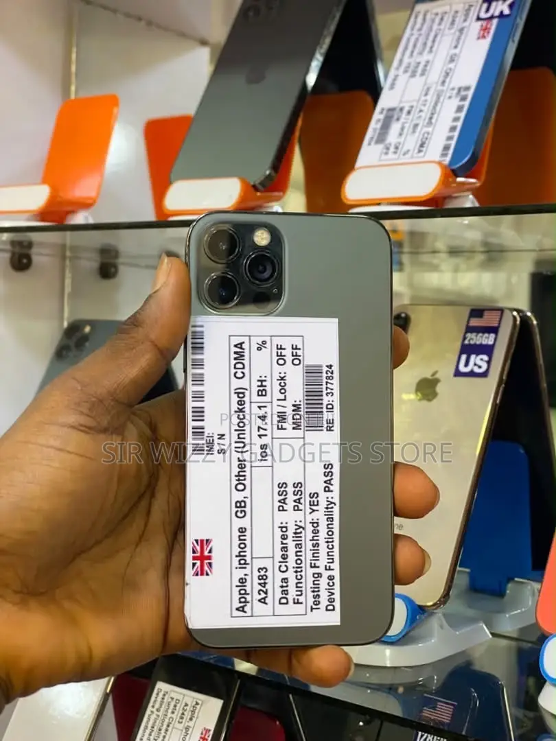 Apple iPhone 12 Pro 128 GB Black