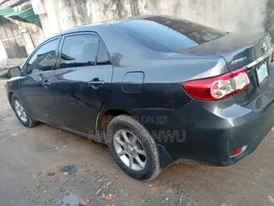 Toyota Corolla 2013 Gray