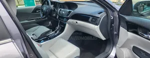 Honda Accord EX-L 4dr Sedan FWD (2.4L 4cyl 2A) 2016 Gray