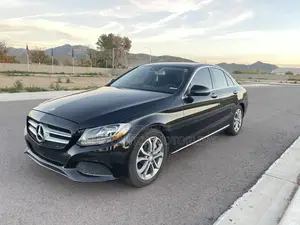 Mercedes-Benz C300 Luxury 4Matic Sedan AWD (2.0L 4cyl 7A) 2016 Black