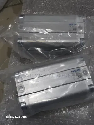 Advu-63-100-a-P-a | Festo Pneumatic Cylinder | 156047