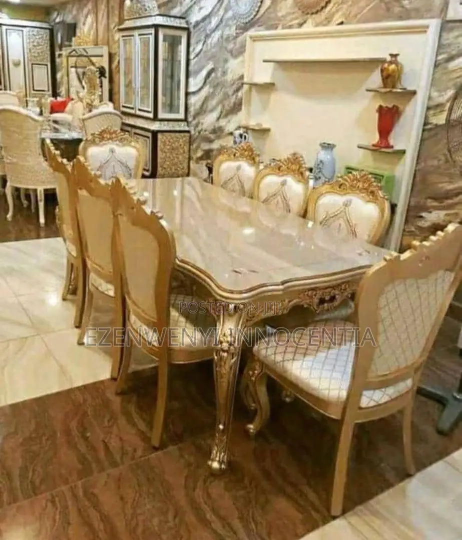 Royal Dinning Table