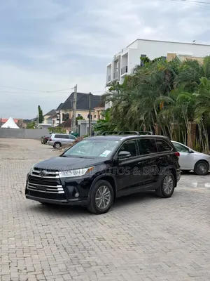 Toyota Highlander 2019 Black