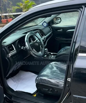Toyota Highlander 2019 Black