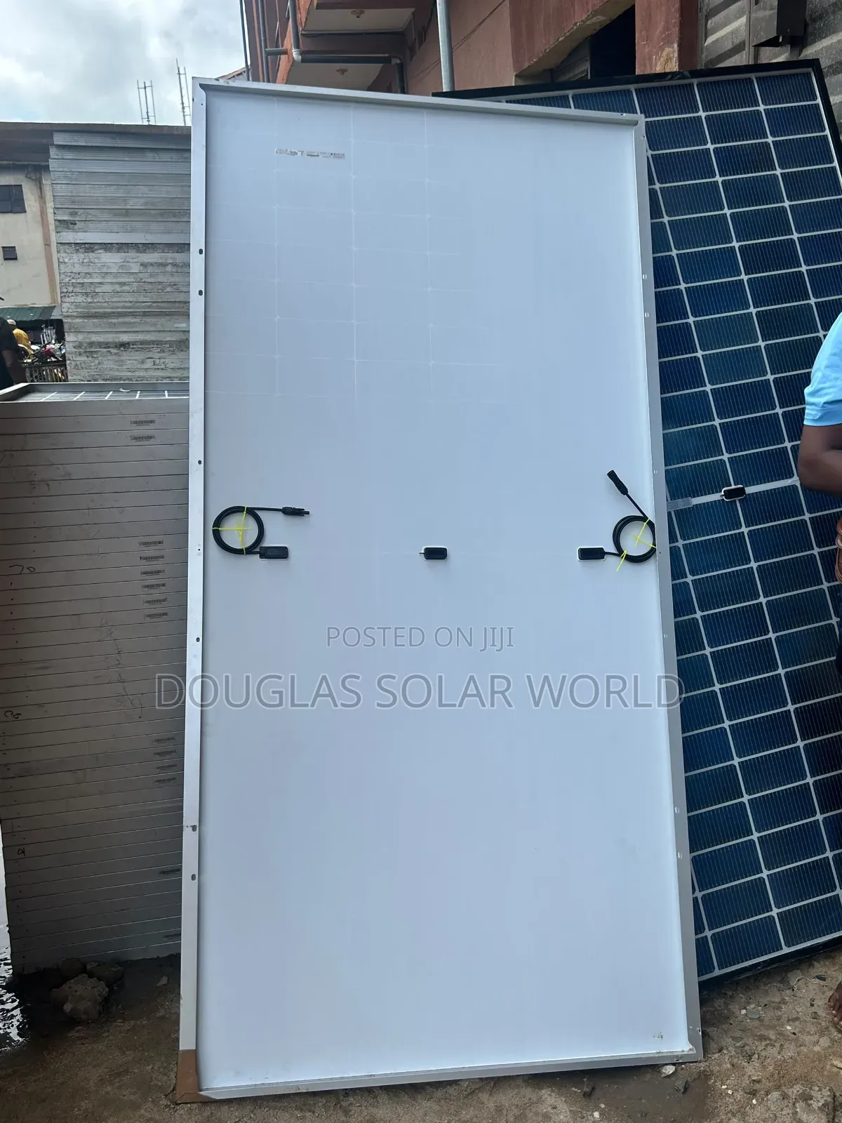 Ja Solar 550w Mono Perc Half-Cut Cell Solar Panel