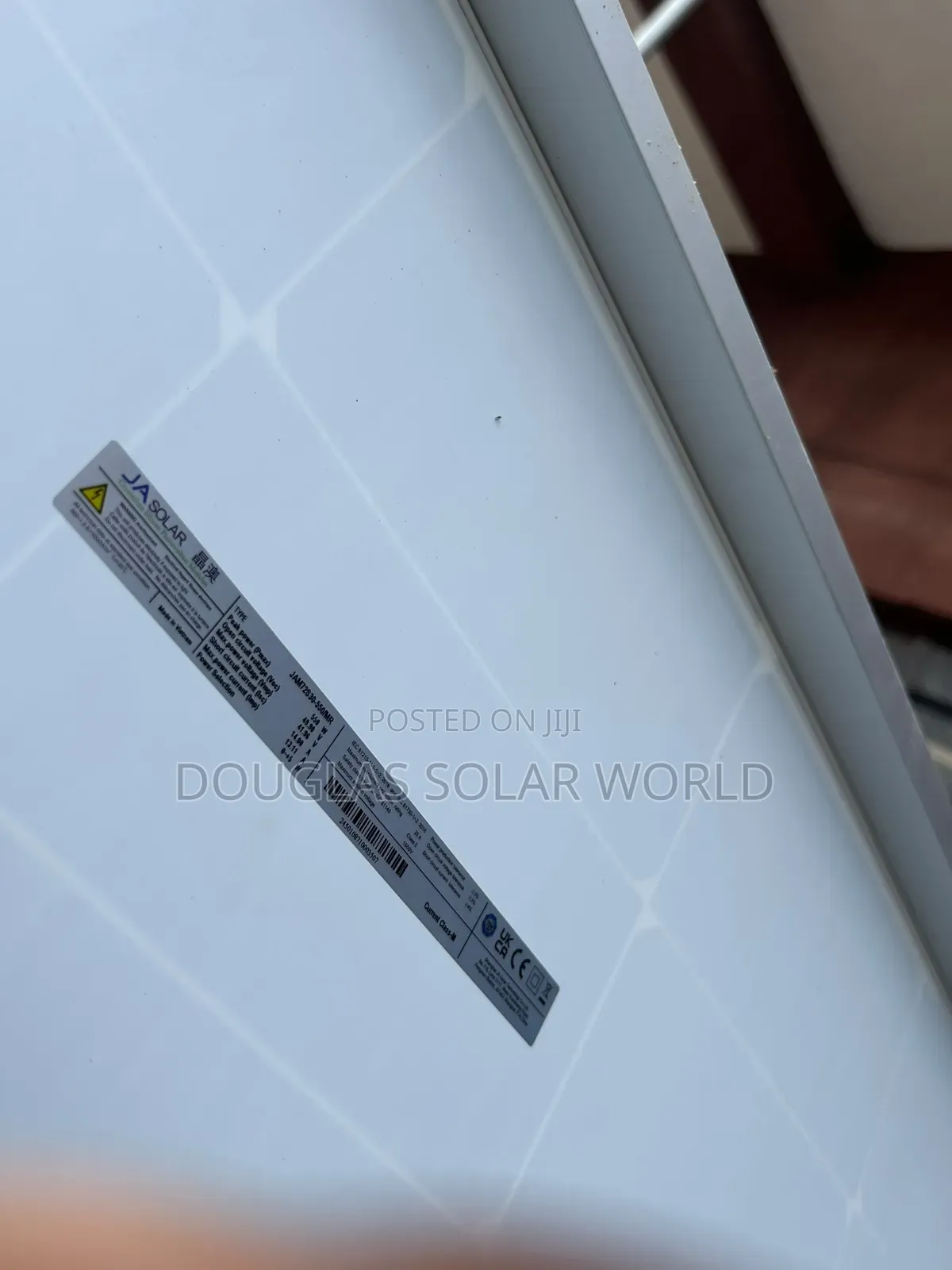 Ja Solar 550w Mono Perc Half-Cut Cell Solar Panel