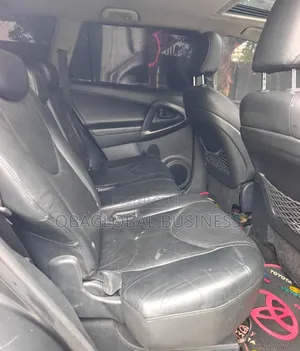Toyota RAV4 2010 Gray