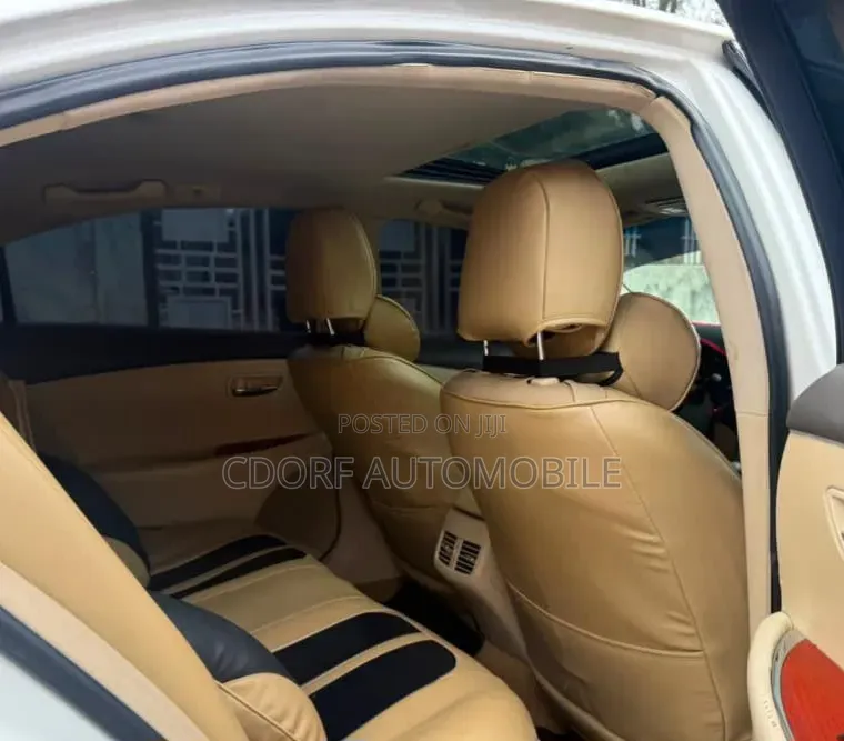 Lexus ES 350 2011 White