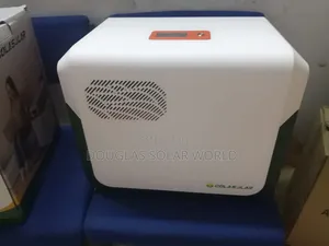 Cola 3600 3.6kwh / 1200w All-in-One Solar Generator