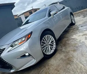 Lexus ES 2014 Silver