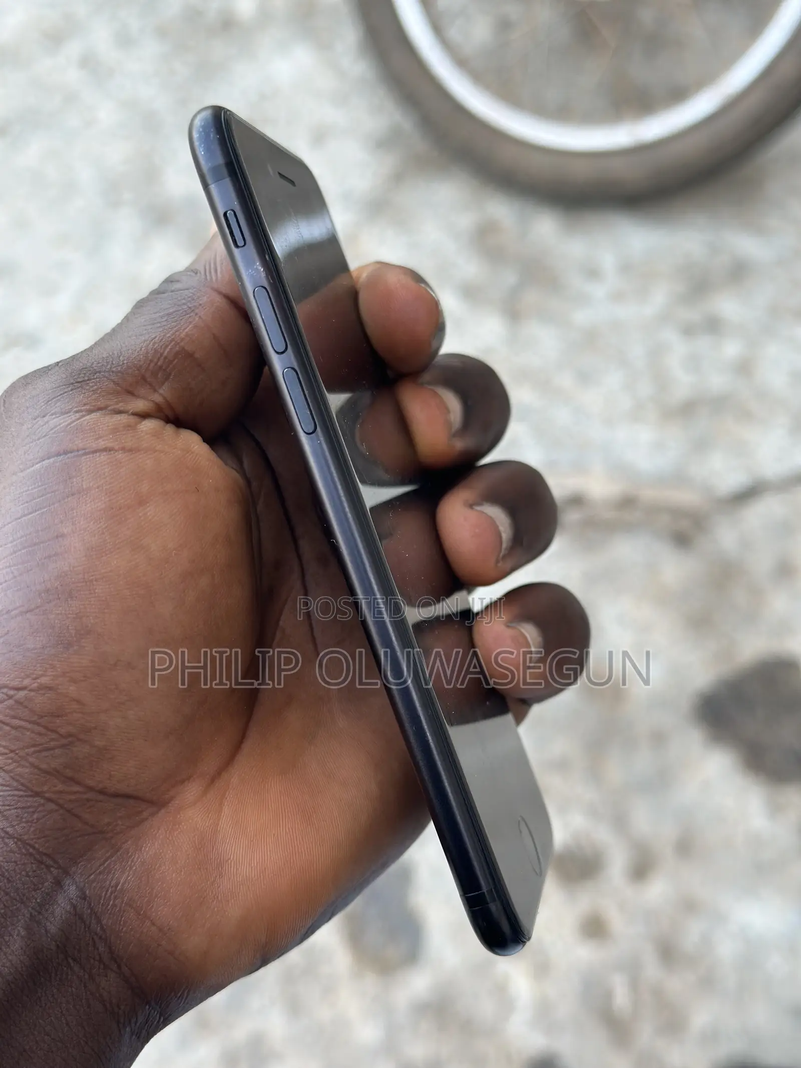 Apple iPhone 7 32 GB Black