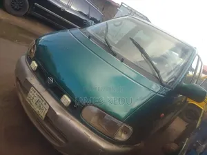Nissan Serena 2004 Green