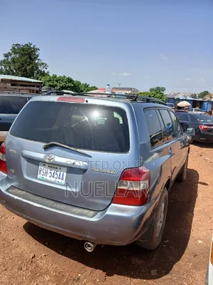 Toyota Highlander 2005 Silver