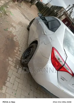 Toyota Corolla 2015 Silver