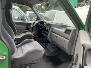 Volkswagen Transporter 2007 Green
