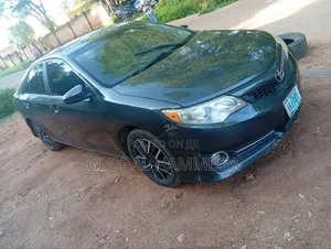 Toyota Camry 2014 Gray