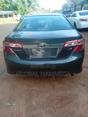 Toyota Camry 2014 Gray
