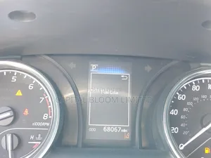 Toyota Camry SE (2.5L 4cyl 8A) 2019 Brown