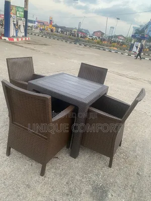Brand New 4 Seaters Vip Indoor Outdoor Restaurant Chairs With Table