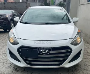 Hyundai Elantra 2017 White
