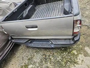 Toyota Tacoma 2011 Silver