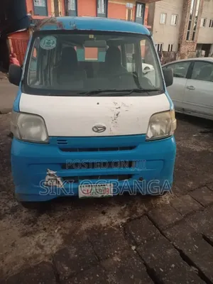 Daihatsu Hijet 2012 Brown