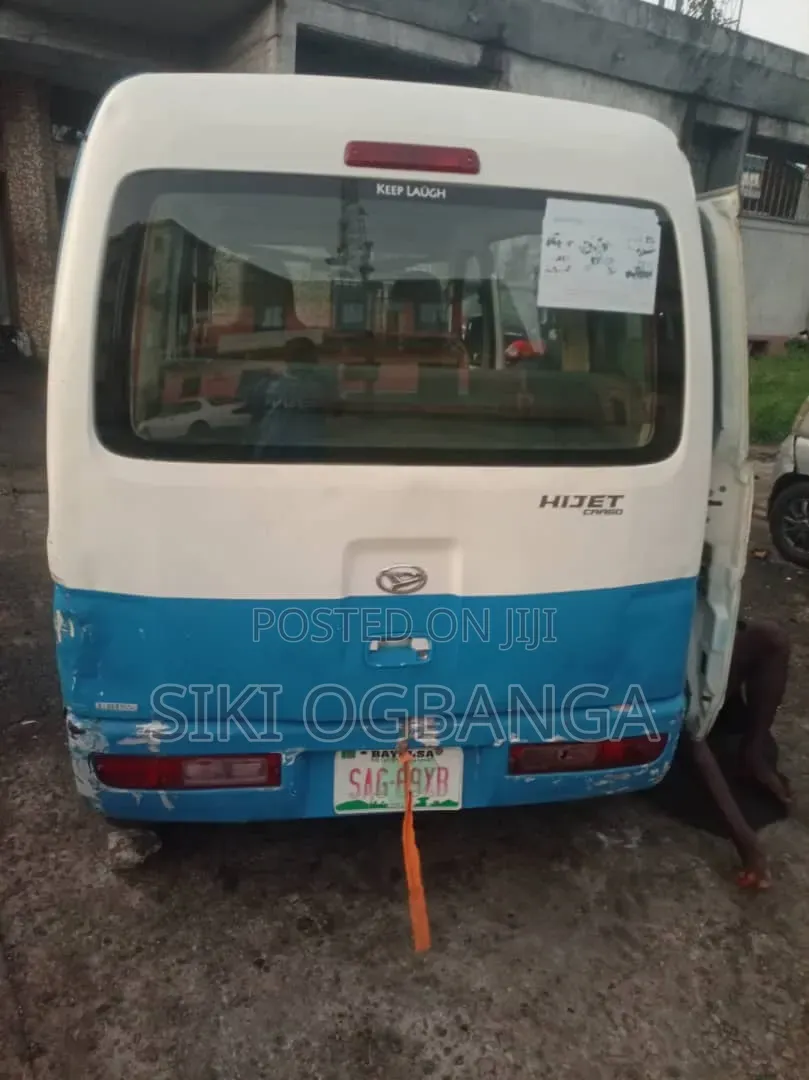 Daihatsu Hijet 2012 Brown