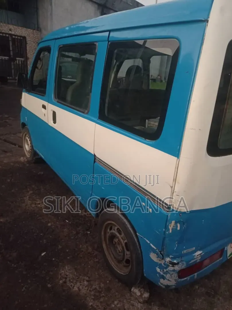 Daihatsu Hijet 2012 Brown