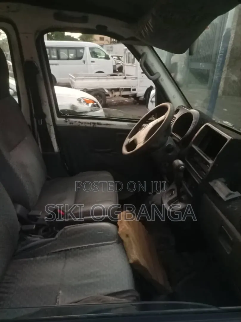 Daihatsu Hijet 2012 Brown