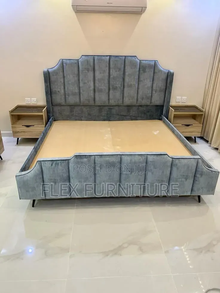 6by6 Frame With Two Side Drawers