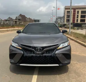 Toyota Camry XSE FWD 2020 Gray