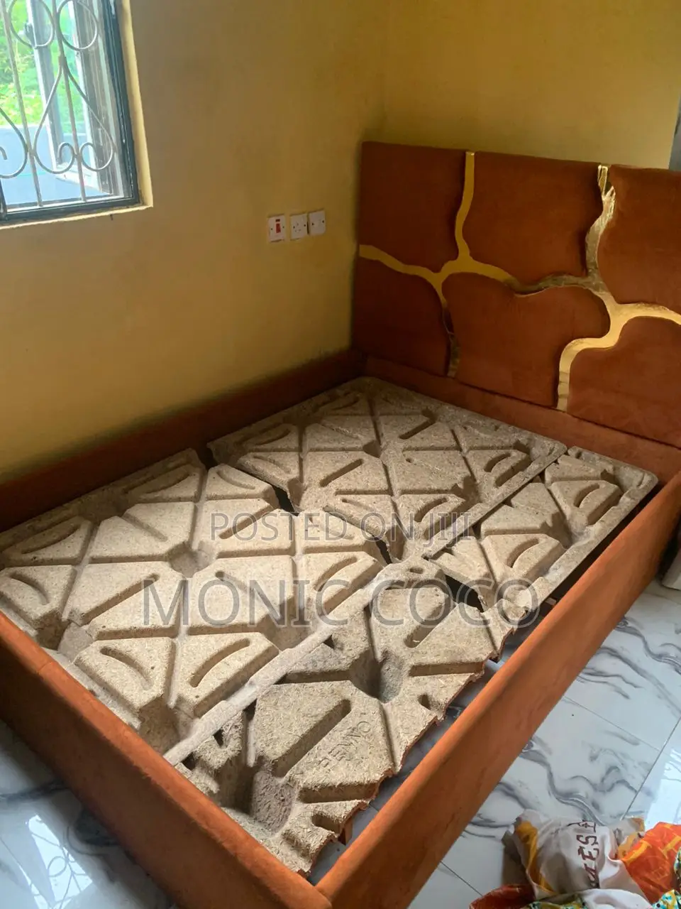 Bedframe 4 and Half by 6