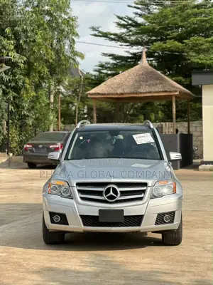 Mercedes-Benz GLK-Class 350 4MATIC 2010 Silver