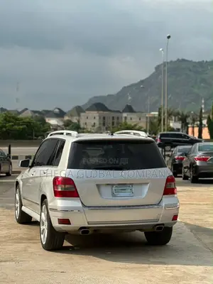 Mercedes-Benz GLK-Class 350 4MATIC 2010 Silver